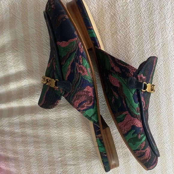 Marc Fisher Whiley Slip-In Mules Metallic Brocade Womens w Gold Chain 7 M - Picture 7 of 7